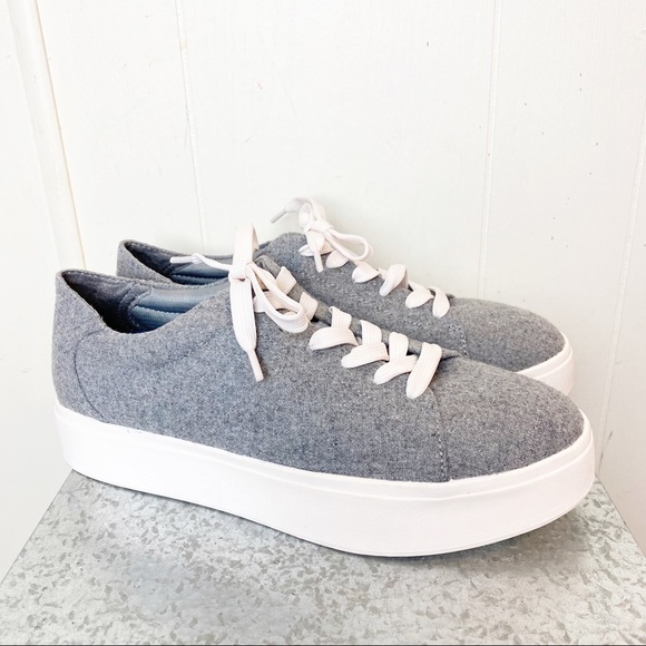 dr scholl's kinney lace